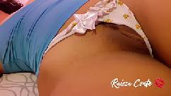 Pillé a mi tía en bragas mira lo que hizo me sorprendió